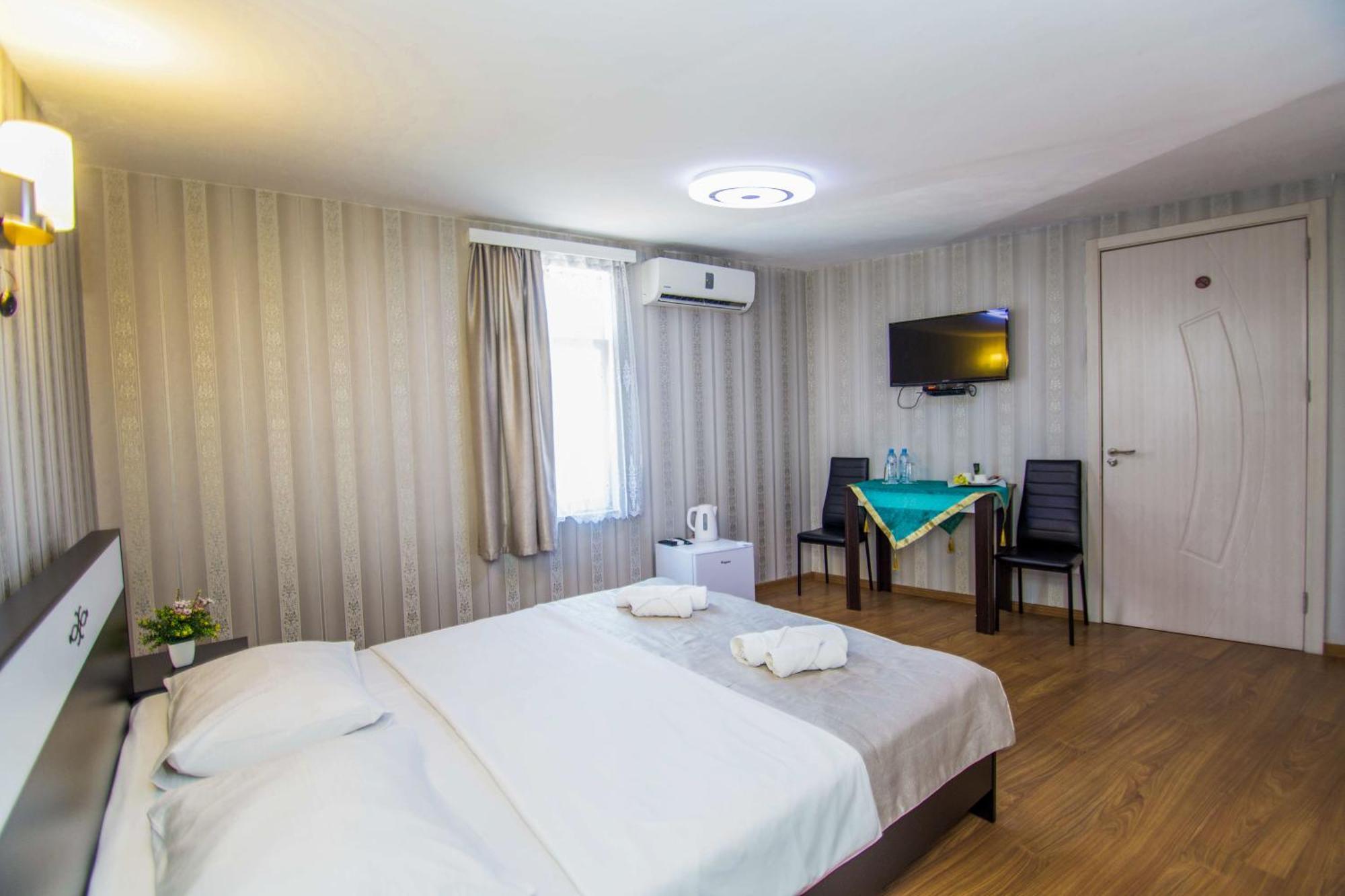 Hotel Brick House Tiflis Exterior foto